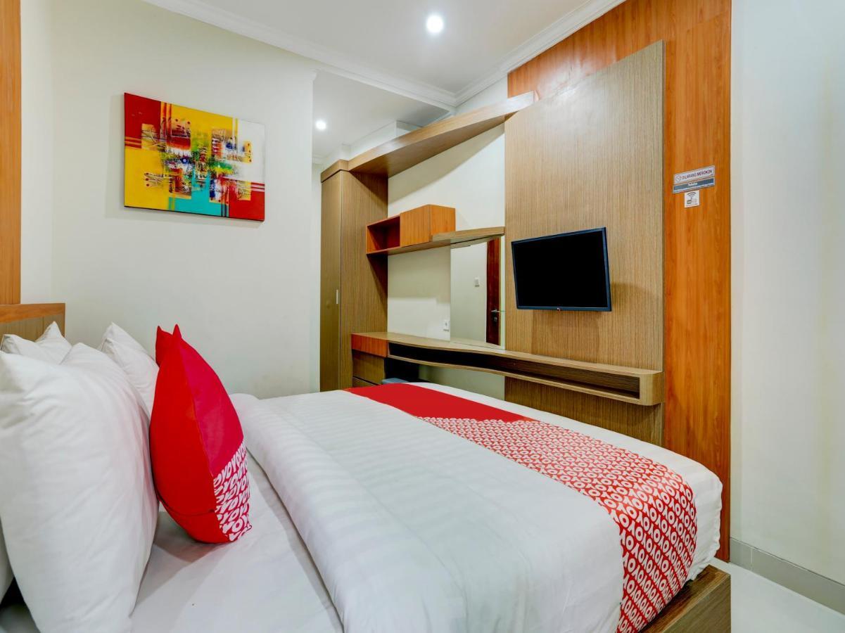 Super Oyo Capital O 90291 Vin Stay Petanu Pesanggaran エクステリア 写真